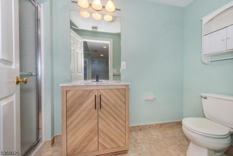 5 Savannah Court Bernards NJ 07920