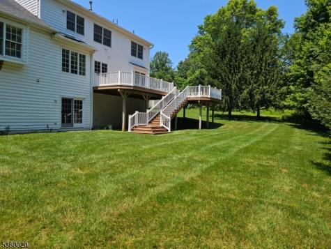 5 Savannah Court Bernards NJ 07920