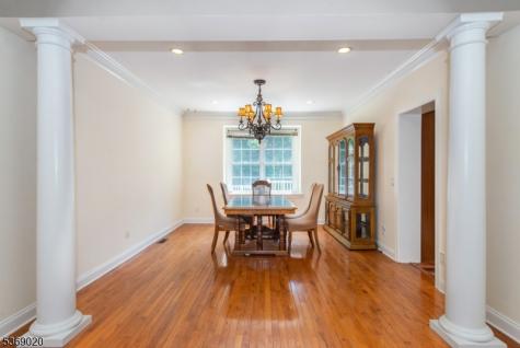 5 Savannah Court Bernards NJ 07920