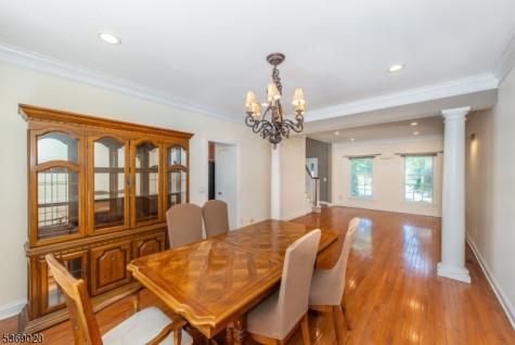 5 Savannah Court Bernards NJ 07920
