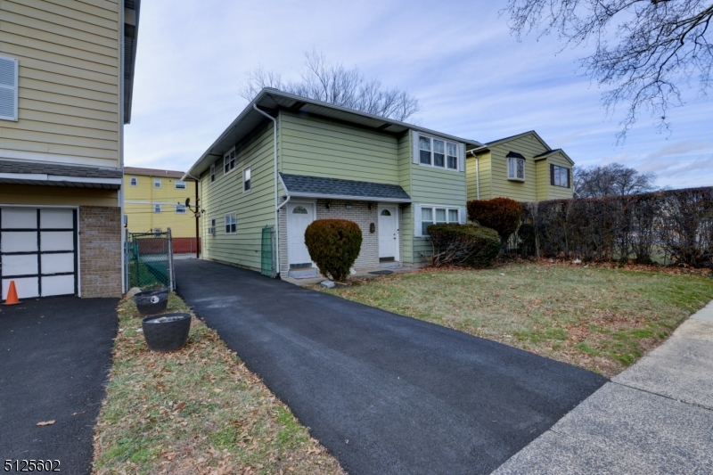 295 N Park Street East Orange NJ 07017