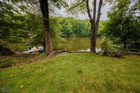 49 E Shore Drive Vernon NJ 07462