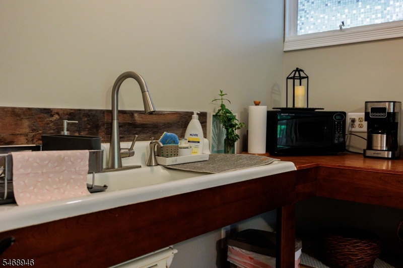 49 E Shore Drive Vernon NJ 07462