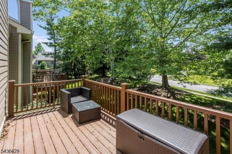 35 Lenox Court Montville NJ 07045
