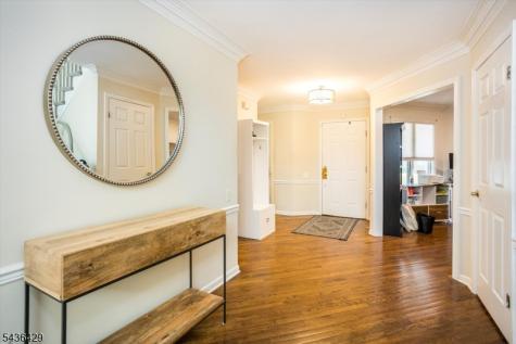 35 Lenox Court Montville NJ 07045