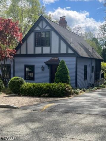 37 Colles Avenue Morristown NJ 07960