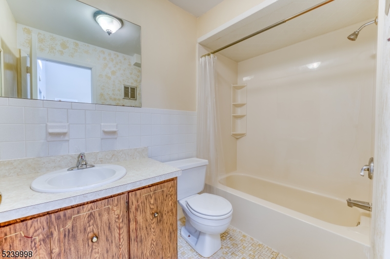 918 Merritt Drive Hillsborough NJ 08844