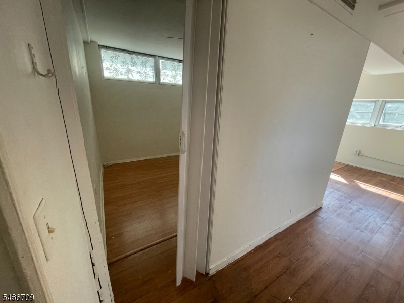 211 N 8th Street Kenilworth NJ 07033