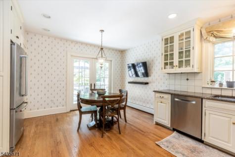 242 Forest Avenue Glen Ridge Boro NJ 07028