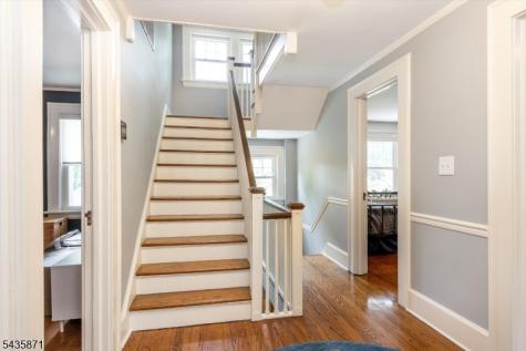 242 Forest Avenue Glen Ridge Boro NJ 07028