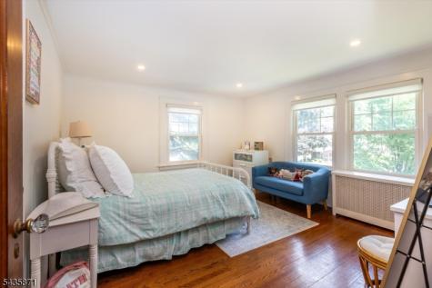 242 Forest Avenue Glen Ridge Boro NJ 07028