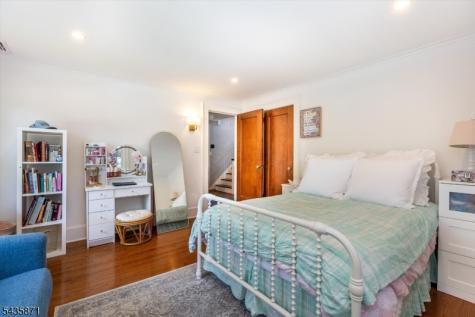 242 Forest Avenue Glen Ridge Boro NJ 07028