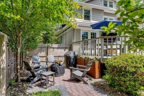 242 Forest Avenue Glen Ridge Boro NJ 07028