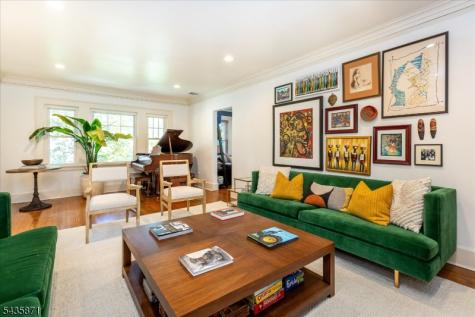 242 Forest Avenue Glen Ridge Boro NJ 07028