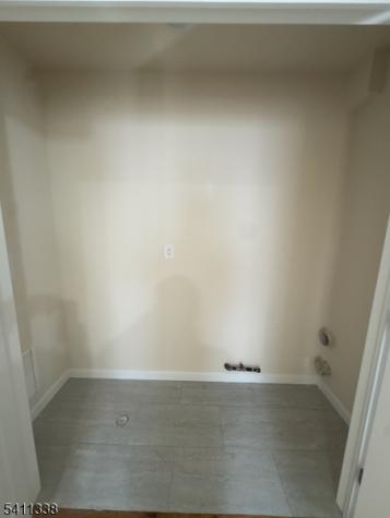 487 S 18th Street 2nd Fl Newark NJ 07103