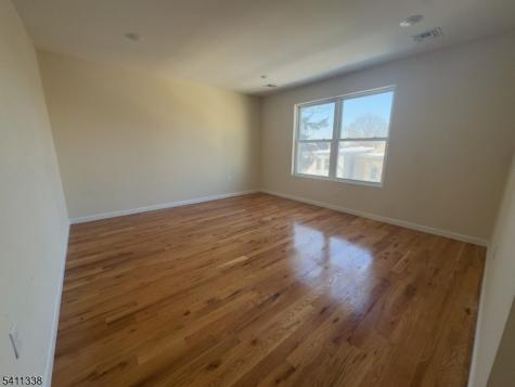 487 S 18th Street 2nd Fl Newark NJ 07103