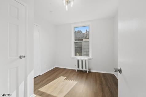 23 Tichenor Place Montclair NJ 07042
