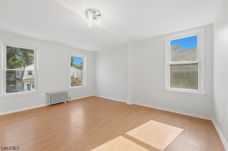 23 Tichenor Place Montclair NJ 07042