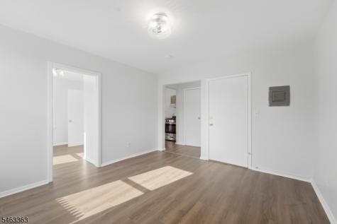 23 Tichenor Place Montclair NJ 07042