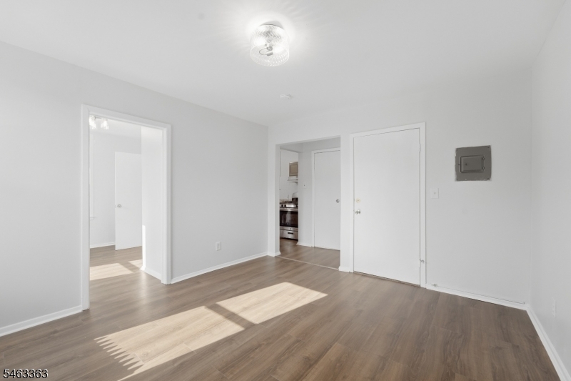23 Tichenor Place Montclair NJ 07042
