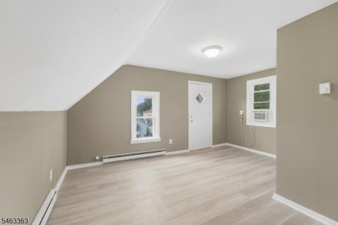 23 Tichenor Place Montclair NJ 07042
