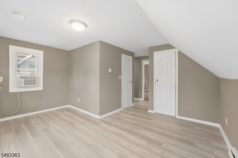 23 Tichenor Place Montclair NJ 07042