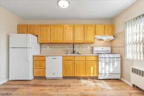 11 W Roselle Avenue Roselle Park NJ 07204