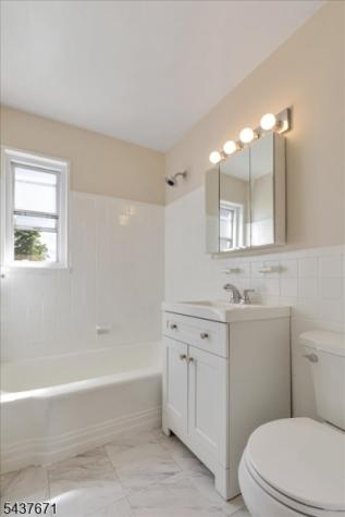 11 W Roselle Avenue Roselle Park NJ 07204