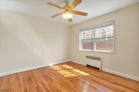 11 W Roselle Avenue Roselle Park NJ 07204