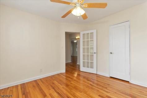 11 W Roselle Avenue Roselle Park NJ 07204