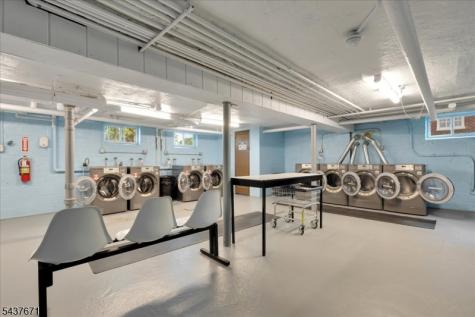 11 W Roselle Avenue Roselle Park NJ 07204