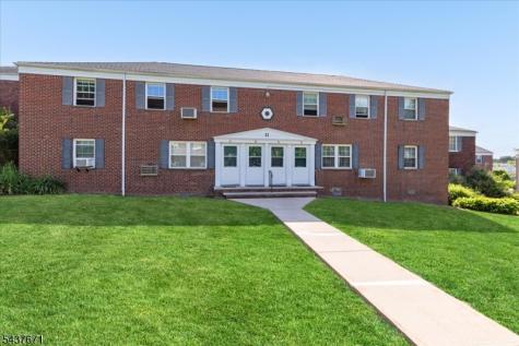 11 W Roselle Avenue Roselle Park NJ 07204