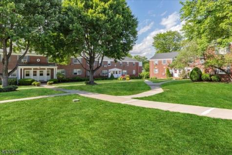 11 W Roselle Avenue Roselle Park NJ 07204