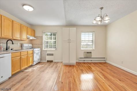 11 W Roselle Avenue Roselle Park NJ 07204