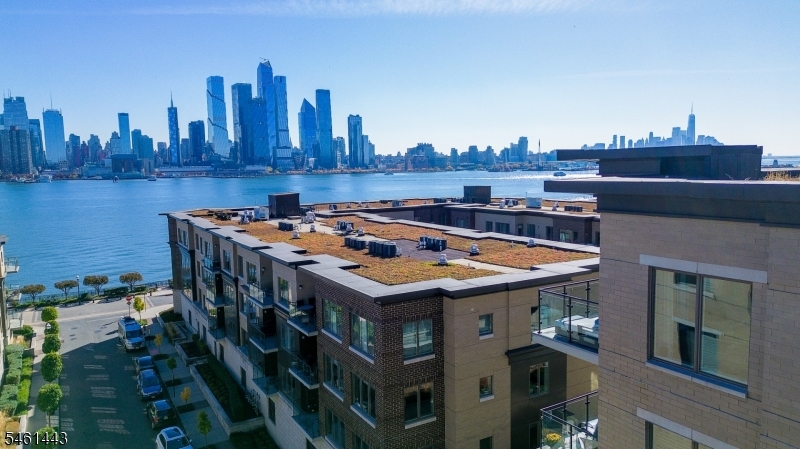100 Eton Row Weehawken NJ 07086