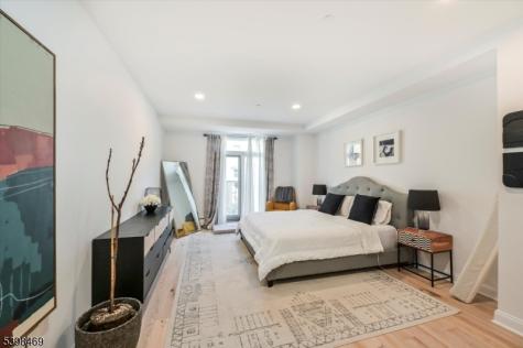 207 Shearwater Court Jersey City NJ 07305