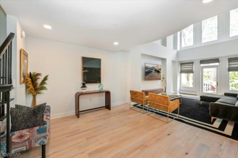 207 Shearwater Court Jersey City NJ 07305