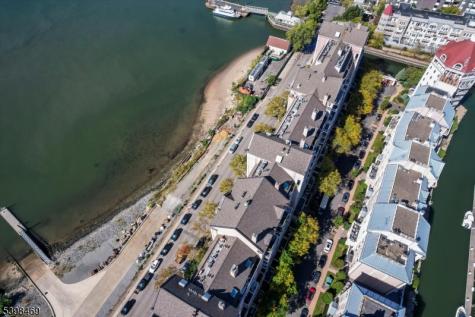 207 Shearwater Court Jersey City NJ 07305