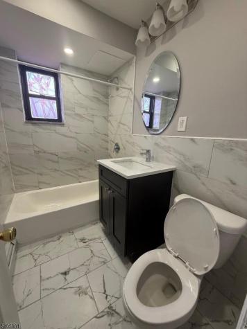 168 Washington Street Bloomfield NJ 07003