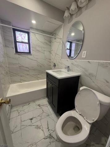 168 Washington Street Bloomfield NJ 07003