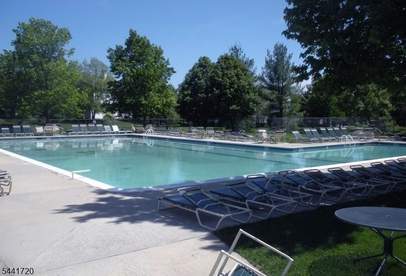 82 Smithfield Court Bernards NJ 07920
