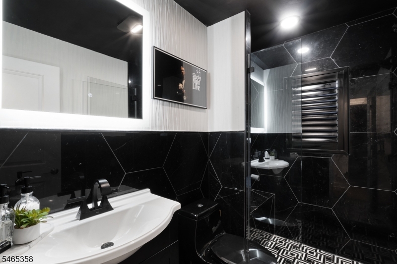 10 Beech Terrace Hanover NJ 07981
