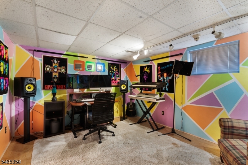 10 Beech Terrace Hanover NJ 07981