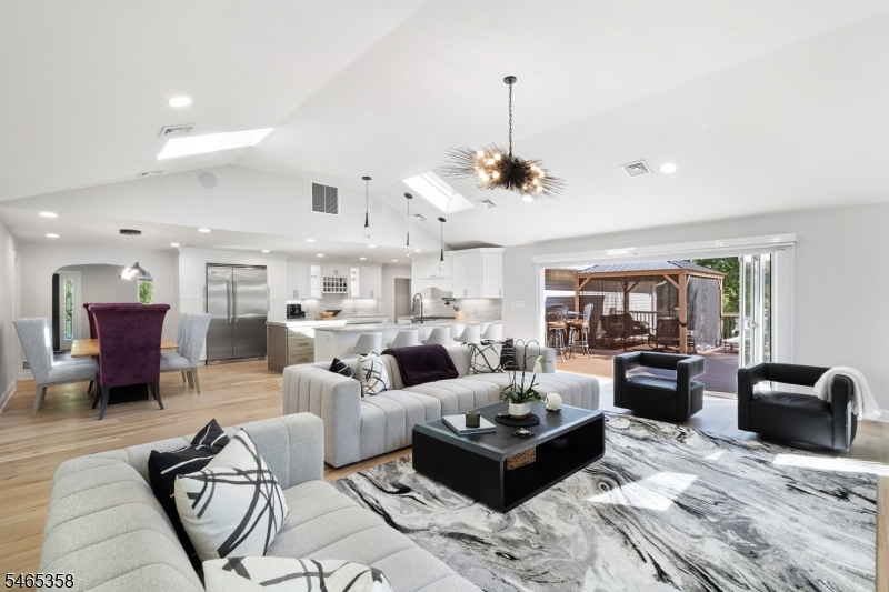 10 Beech Terrace Hanover NJ 07981
