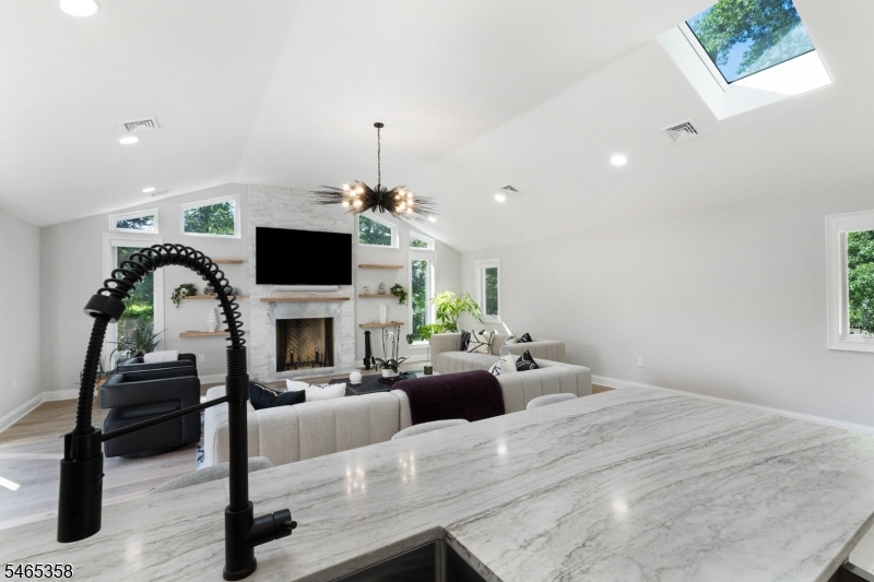 10 Beech Terrace Hanover NJ 07981