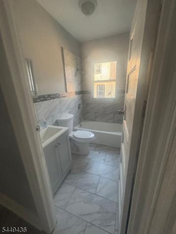 29 Irving Street Newark NJ 07104