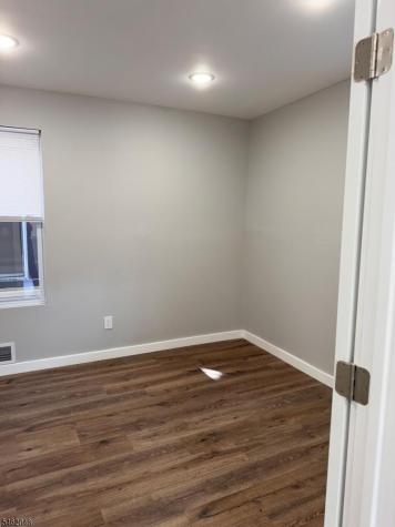 78 N Park Ave Apt 1 East Orange NJ 07017