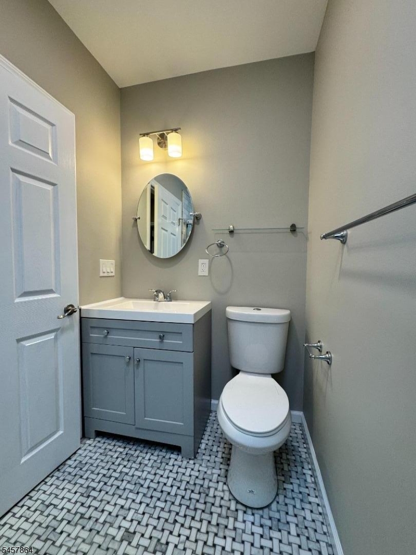 968 Dehart Place Elizabeth NJ 07202