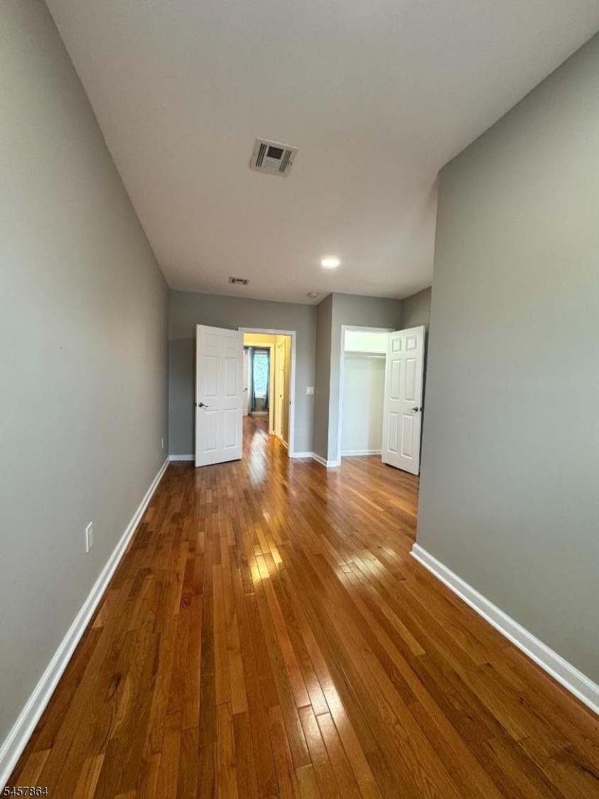 968 Dehart Place Elizabeth NJ 07202