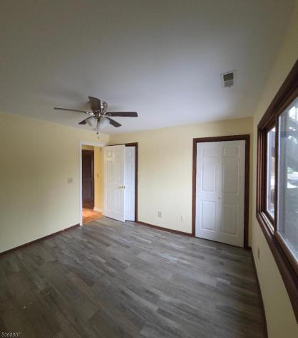 3 Pevero Dr, Unit 3 Vernon NJ 07462